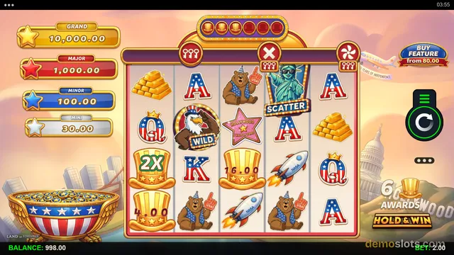 A 5-reel slot game with an American patriotic theme shows symbols like gold bars, eagles, bears, and Statue of Liberty, with a jackpot ladder on the left side.