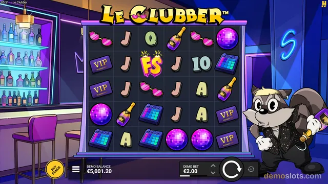 A 5x5 grid slot game titled Le Clubber shows neon symbols on a dark purple background with a cartoon raccoon mascot on the right side.